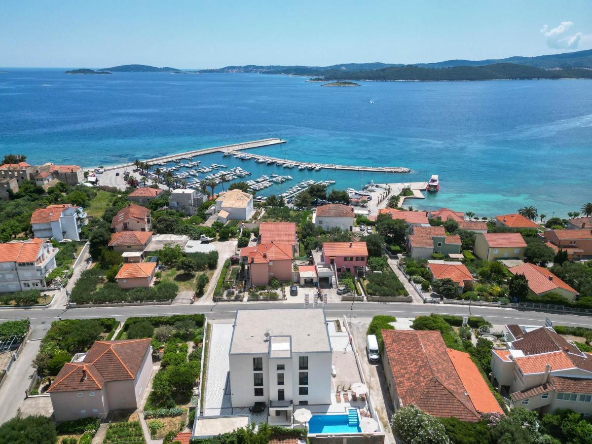 Sunny Day Luxury Holiday Apartments 奥瑞比克 外观 照片